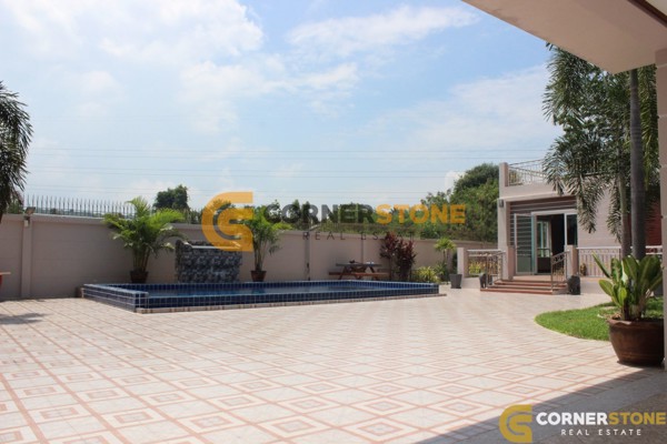 Picture of 4 bedroom House in  Bang Saray