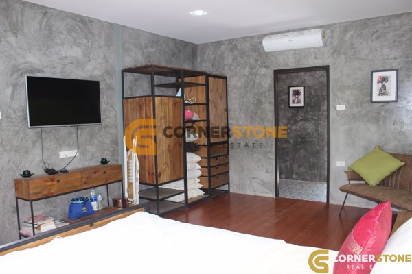 Picture of 4 bedroom House in  Bang Saray