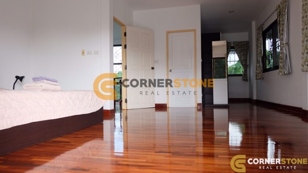 Picture of 4 bedroom House in Hin Wong Niwet Na Jomtien