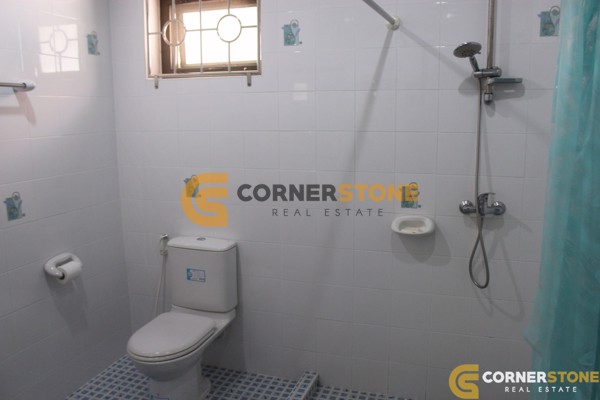 Picture of 4 bedroom House in Lakeside Court 1 Mabprachan Lake Properties for Sale & Rent in East Pattaya