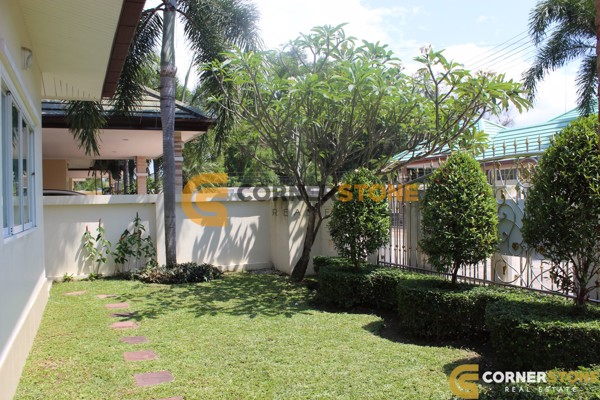 Picture of 3 bedroom House in SP Village 5 Mabprachan East Pattaya