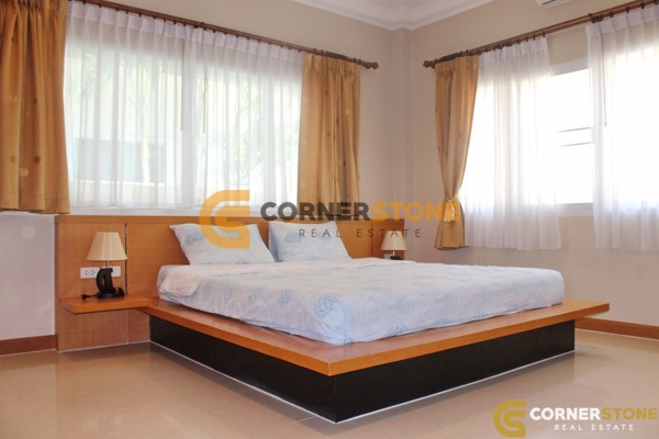 Picture of 3 bedroom House in SP Village 5 Mabprachan East Pattaya
