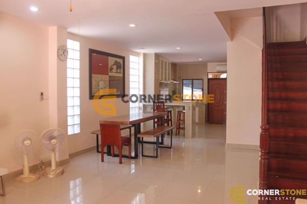 Picture of บ้าน 4 ห้องนอน  ตั้งอยู่ที่ พระตำหนัก