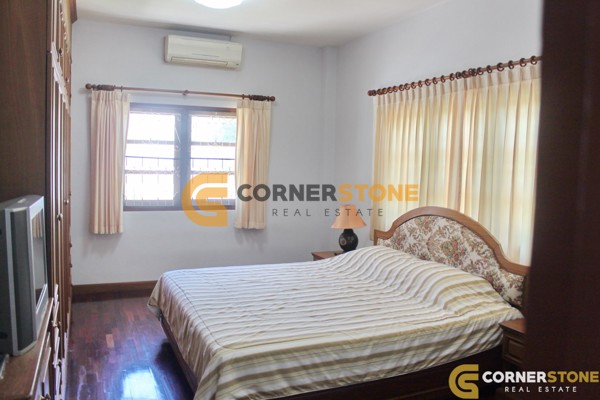 Picture of 3 bedroom House in  Pratumnak Hill