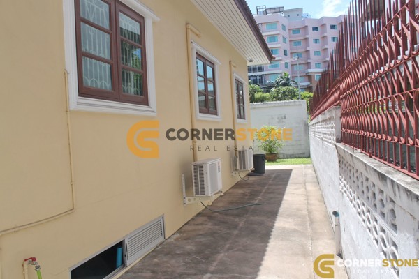 Picture of 3 bedroom House in  Pratumnak Hill