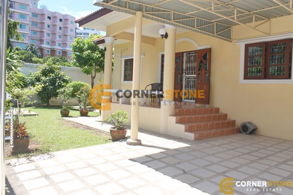 Picture of 3 bedroom House in  Pratumnak Hill