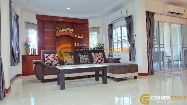 Picture of 3 bedroom House in Green Field Villa 1 East Pattaya