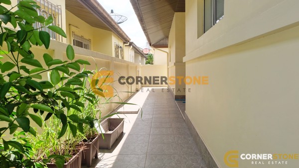 Picture of 3 bedroom House in Green Field Villa 1 East Pattaya