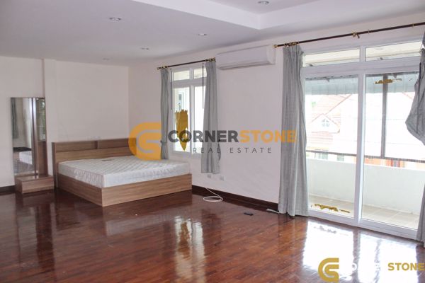 Picture of Central Park Hillside