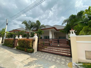 Picture of 3 bedroom House in Baan Dusit Garden Huay Yai