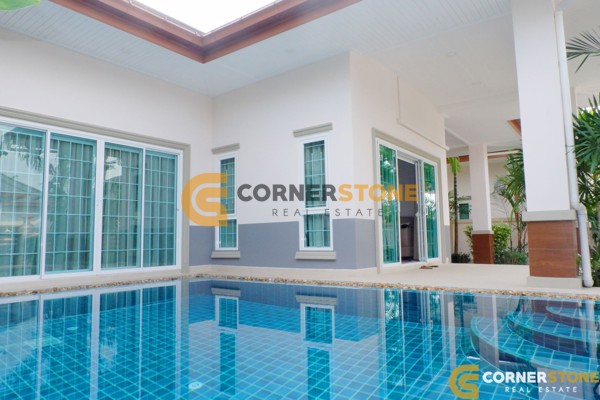 Picture of 3 bedroom House in Baan Dusit Garden Huay Yai