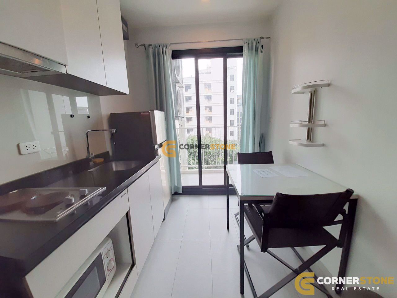 1 bedroom Condo in The Base Central Pattaya Pattaya