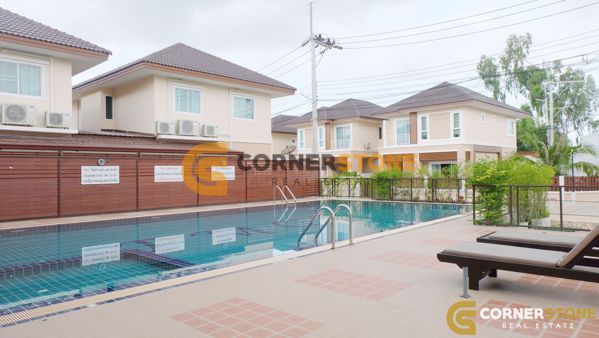 Picture of 3 bedroom House in Grand PMC Home 7 East Pattaya