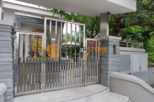 Picture of Chateau Dale Tropical Villa