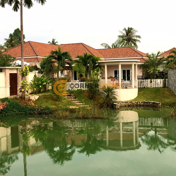 Picture of Lalique Villas