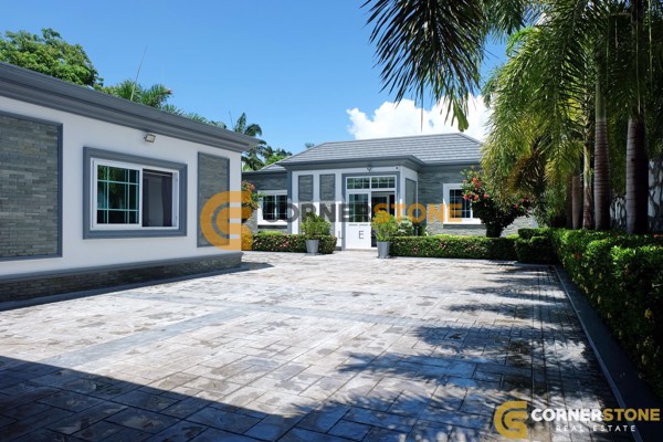 Picture of 4 bedroom House on Phoenix Gold Golf & Country Club