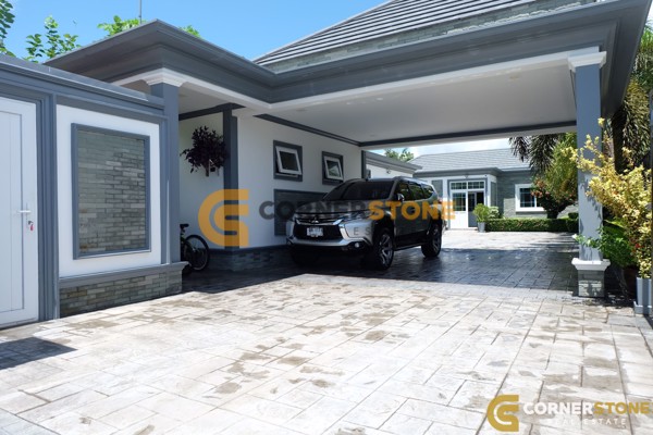 Picture of 4 bedroom House on Phoenix Gold Golf & Country Club