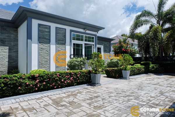 Picture of 4 bedroom House on Phoenix Gold Golf & Country Club