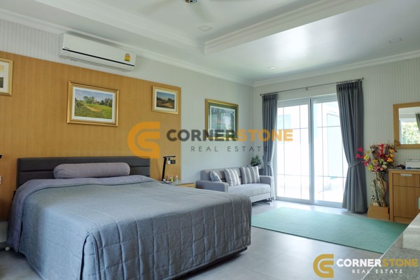 Picture of 4 bedroom House on Phoenix Gold Golf & Country Club
