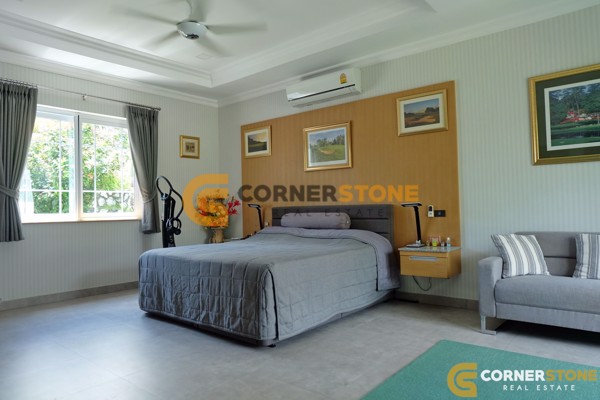 Picture of 4 bedroom House on Phoenix Gold Golf & Country Club