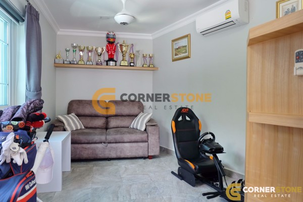 Picture of 4 bedroom House on Phoenix Gold Golf & Country Club