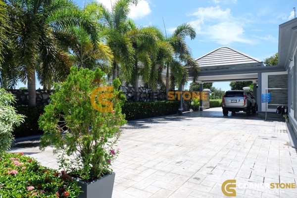 Picture of 4 bedroom House on Phoenix Gold Golf & Country Club
