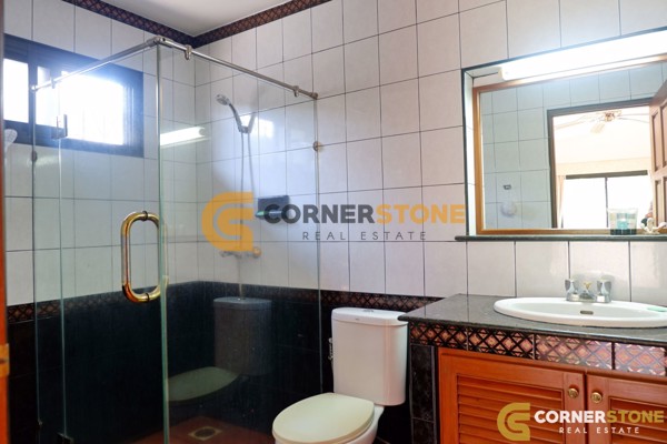 Picture of 3 bedroom House in Natheekarn Park View East Pattaya