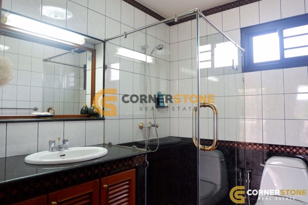 Picture of 3 bedroom House in Natheekarn Park View East Pattaya