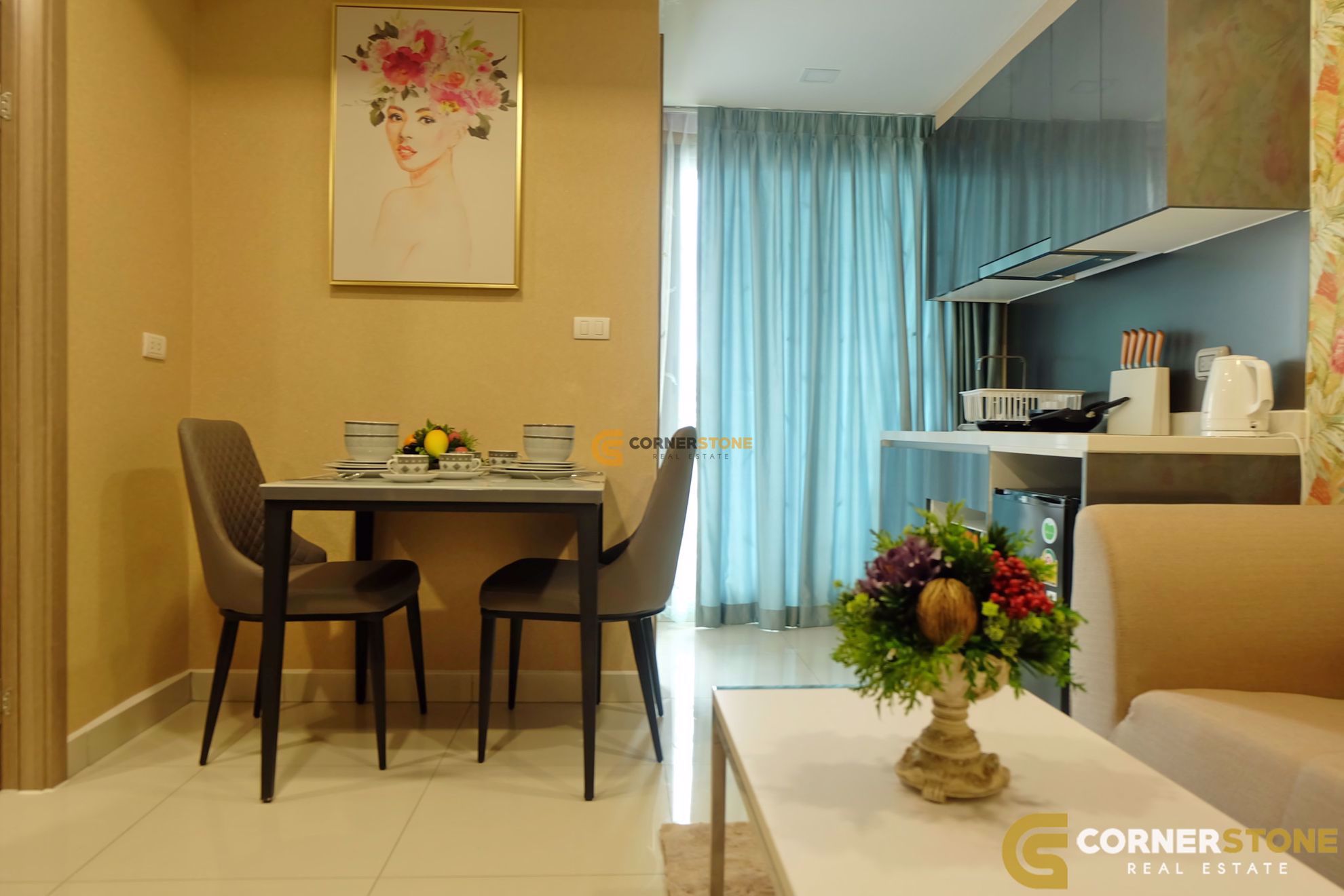 1 bedroom Condo in Arcadia Beach Continental Pattaya