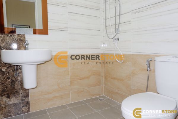 Picture of บ้านหลังนี้มี 3 ห้องนอน  อยู่ในโครงการชื่อ Golden Town  ตั้งอยู่ที่ พัทยาตะวันออก