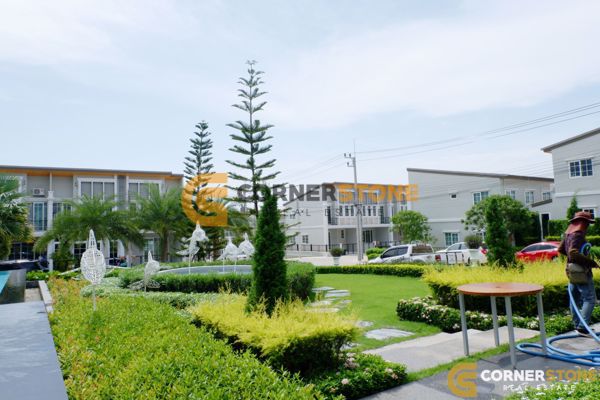 Picture of บ้านหลังนี้มี 3 ห้องนอน  อยู่ในโครงการชื่อ Golden Town  ตั้งอยู่ที่ พัทยาตะวันออก