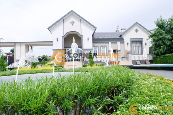 Picture of บ้านหลังนี้มี 3 ห้องนอน  อยู่ในโครงการชื่อ Golden Town  ตั้งอยู่ที่ พัทยาตะวันออก