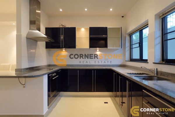 Picture of 4 bedroom House in Jomtien Park Villas Jomtien Beach