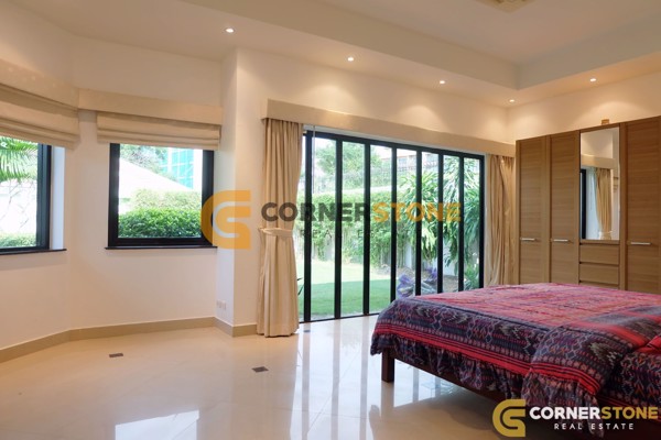 Picture of 4 bedroom House in Jomtien Park Villas Jomtien Beach