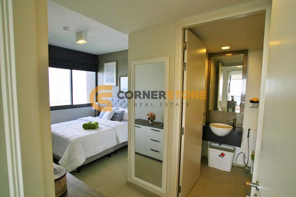 Picture of 2 Bedroom Condo in Unixx in Pratumnak