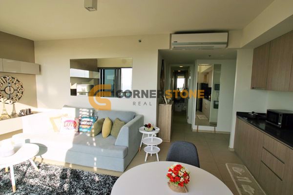 Picture of 2 Bedroom Condo in Unixx in Pratumnak