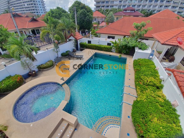 Picture of 4 bedroom House in Royal Park Village Jomtien Beach