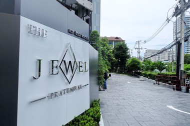 Picture of The Jewel Pratumnak