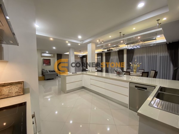 Picture of บ้าน 5 ห้องนอน ในโครงการ Baan Dusit Pattaya Hill ตั้งอยู่ที่ ห้วยใหญ่