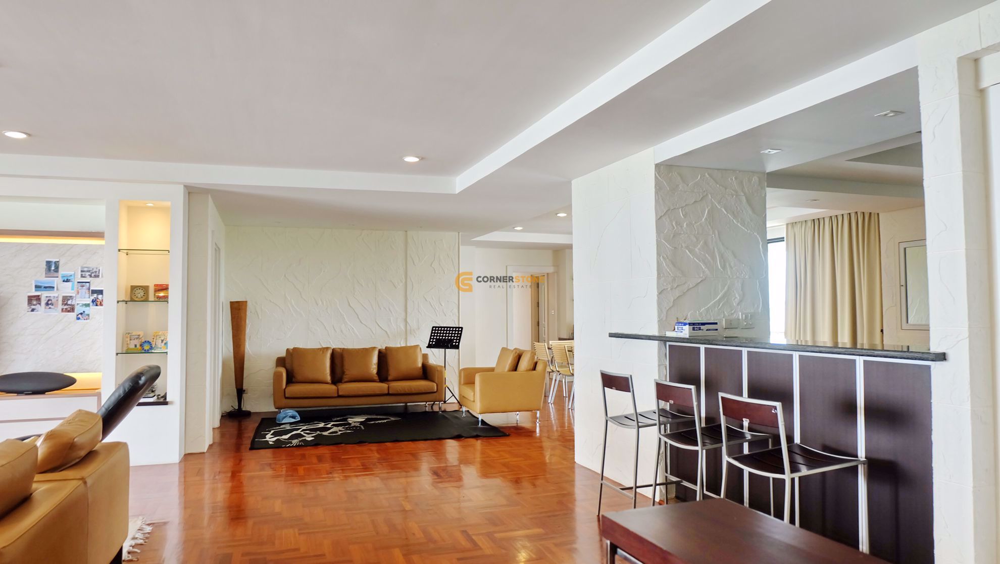 3 bedroom Condo in Royal Cliff Garden Pattaya