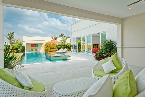 Picture of 3 bedroom House in Vineyard La Residence East Pattaya