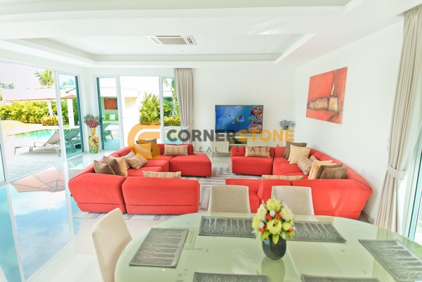 Picture of 3 bedroom House in Vineyard La Residence East Pattaya