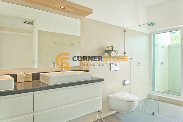 Picture of 3 bedroom House in Vineyard La Residence East Pattaya
