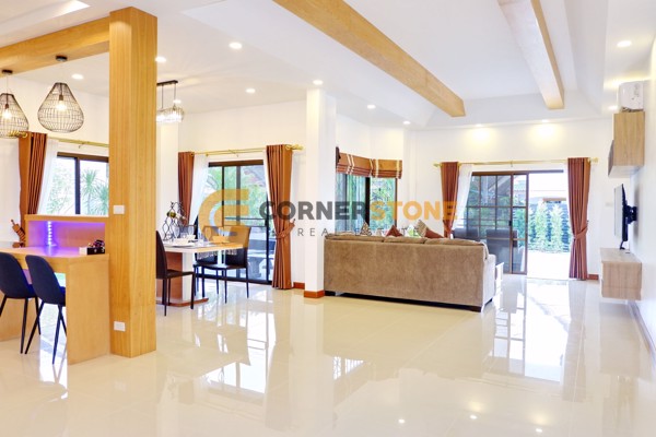 Picture of 3 bedroom House in Natheekarn Park View East Pattaya