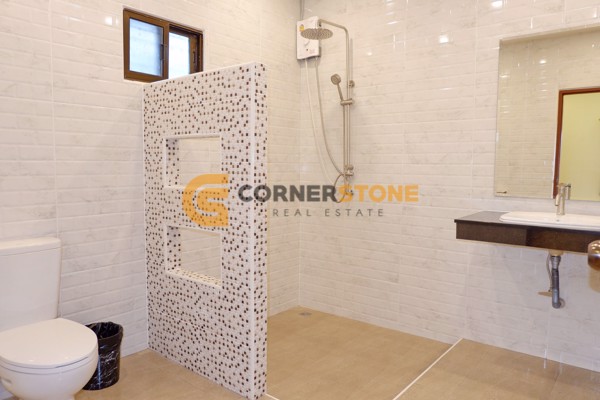 Picture of 3 bedroom House in Natheekarn Park View East Pattaya