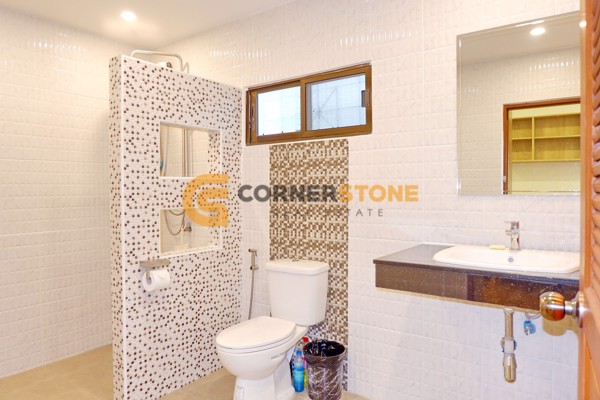 Picture of 3 bedroom House in Natheekarn Park View East Pattaya