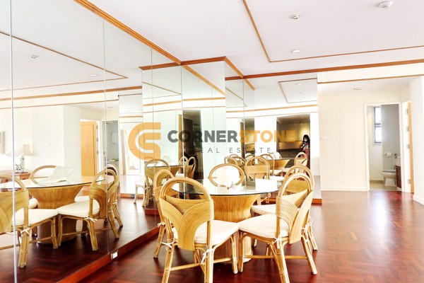 Picture of คอนโด 3 ห้องนอน ในโครงการ Royal Cliff Garden ตั้งอยู่ที่ พระตำหนัก