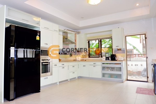 Picture of บ้าน 4 ห้องนอน ในโครงการ เซนทรัล พาร์ค 5 วิลเลจ ตั้งอยู่ที่ พัทยาตะวันออก