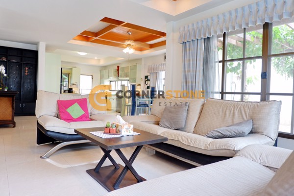 Picture of บ้าน 4 ห้องนอน ในโครงการ เซนทรัล พาร์ค 5 วิลเลจ ตั้งอยู่ที่ พัทยาตะวันออก