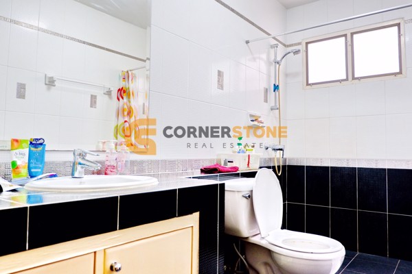 Picture of บ้าน 4 ห้องนอน ในโครงการ เซนทรัล พาร์ค 5 วิลเลจ ตั้งอยู่ที่ พัทยาตะวันออก